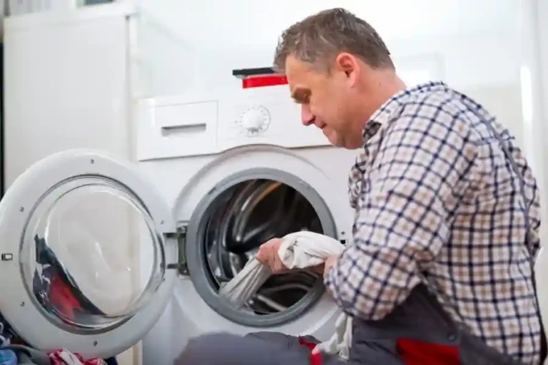 Récupérer un objet coincé dans la machine à laver