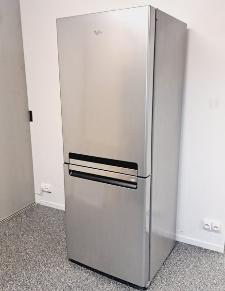 Grand Réfrigérateur Congélateur en Bas A+ No-Frost 454 Litres WHIRLPOOL  WB4328